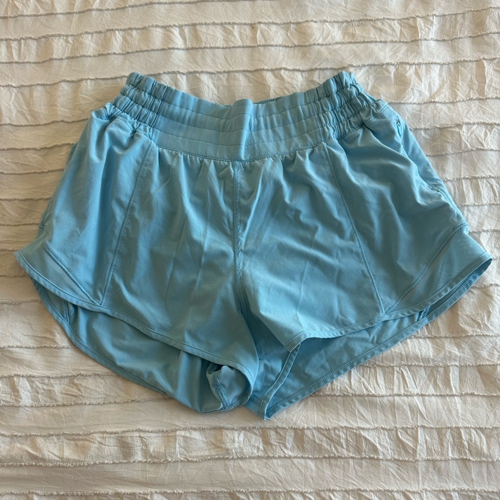 Lululemon high rise hottie hot shorts in light blue